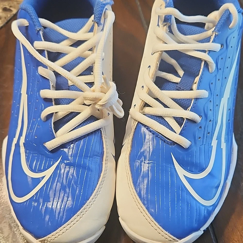Girls youth baseball shoes - Picture 7 of 7